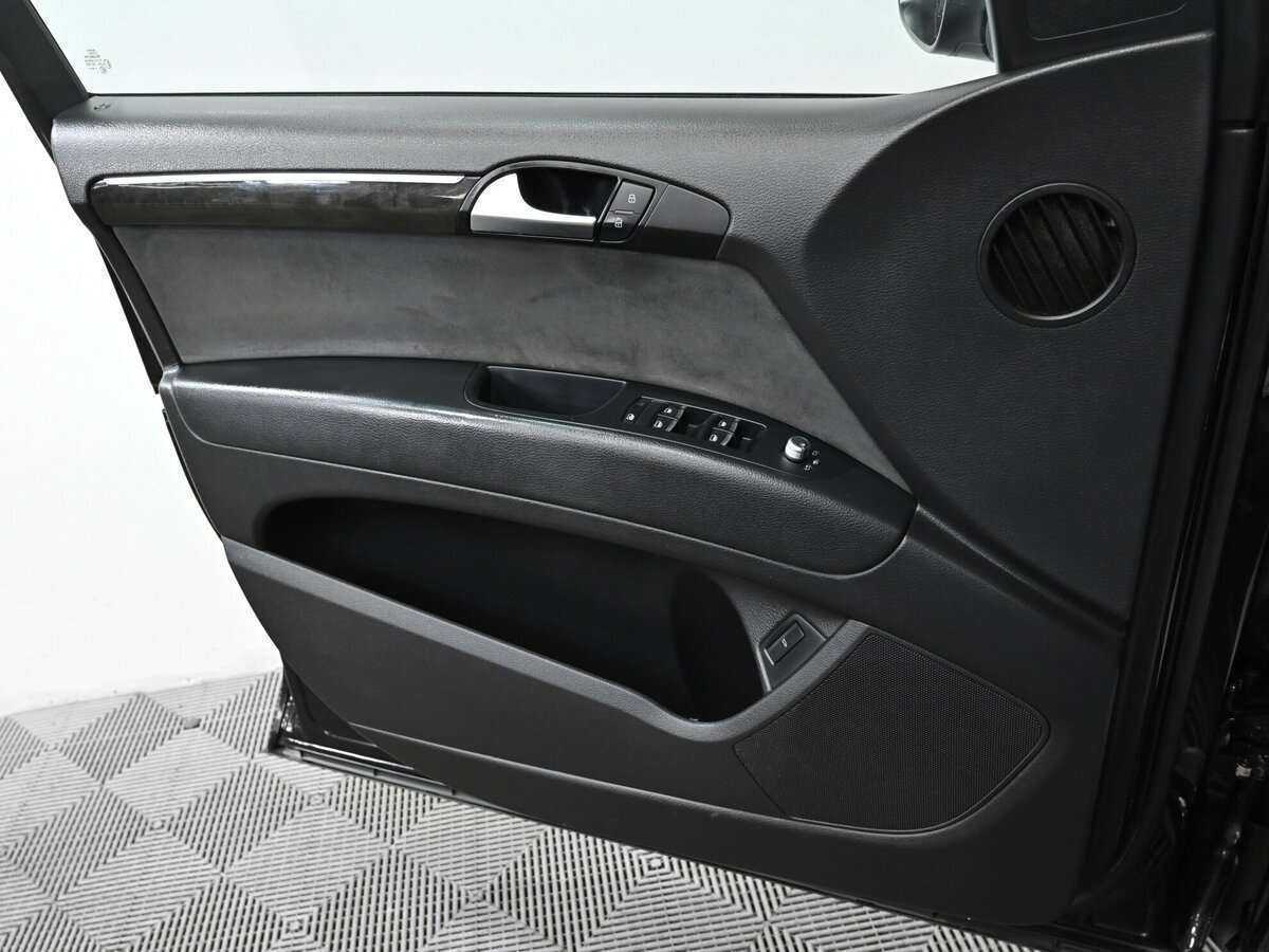 Купить Audi Q7 с пробегом. Фото: #14