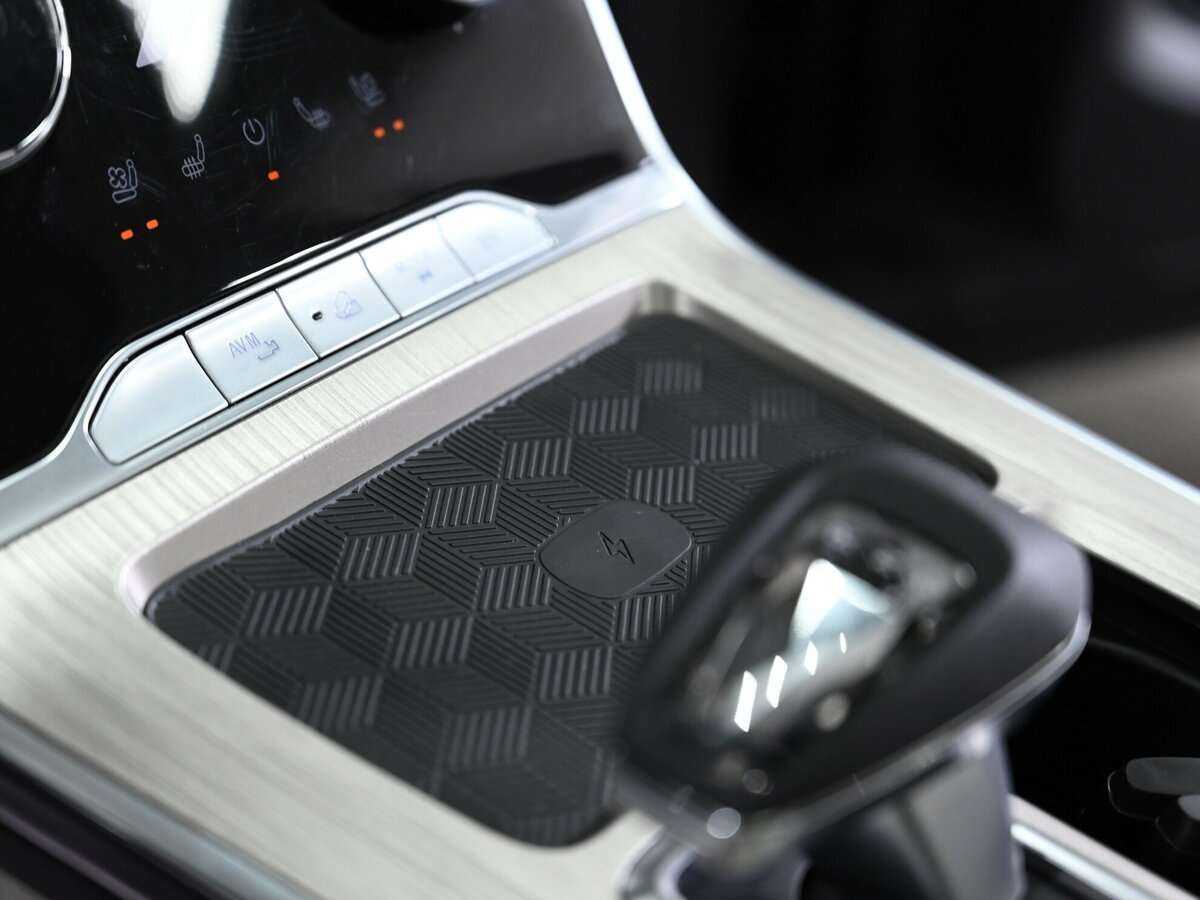 Купить EXEED VX с пробегом. Фото: #17