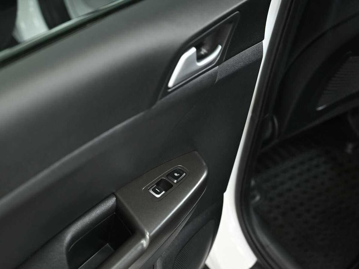Купить Kia Sportage с пробегом. Фото: #6
