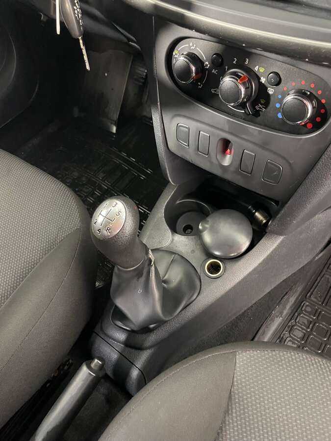 Продажа Б/У Рено Логан. Фото: #18