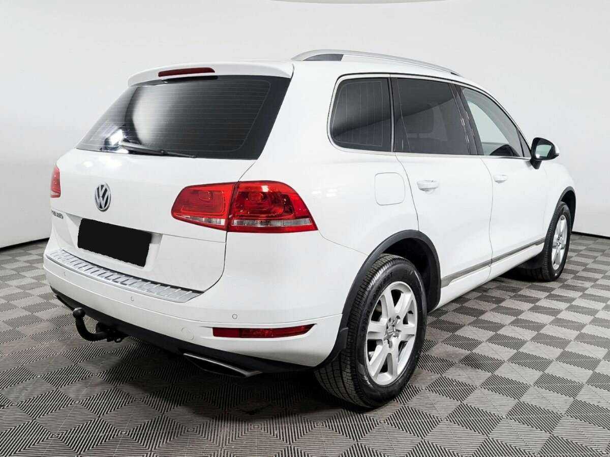 Купить Volkswagen Touareg с пробегом. Фото: #3