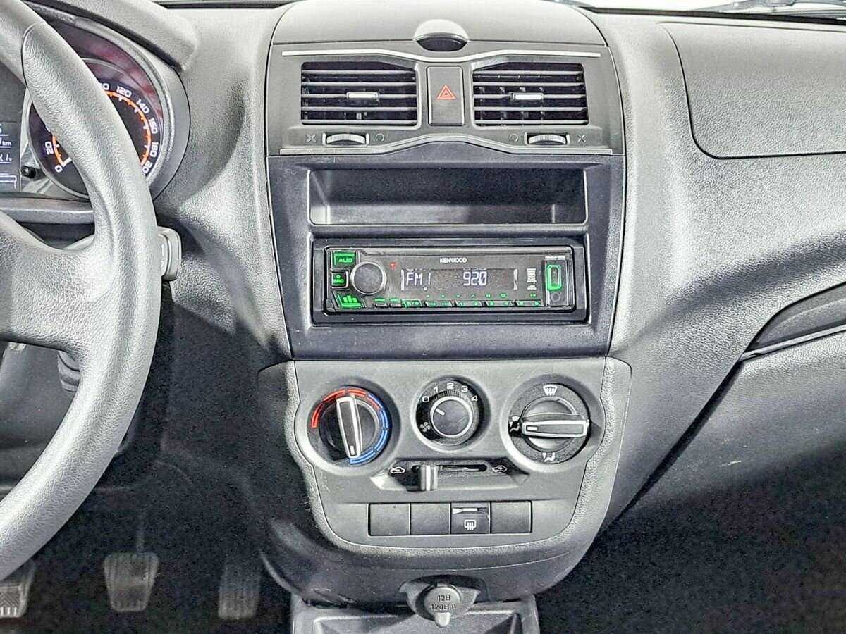 Купить Lada (ВАЗ) Granta с пробегом. Фото: #12