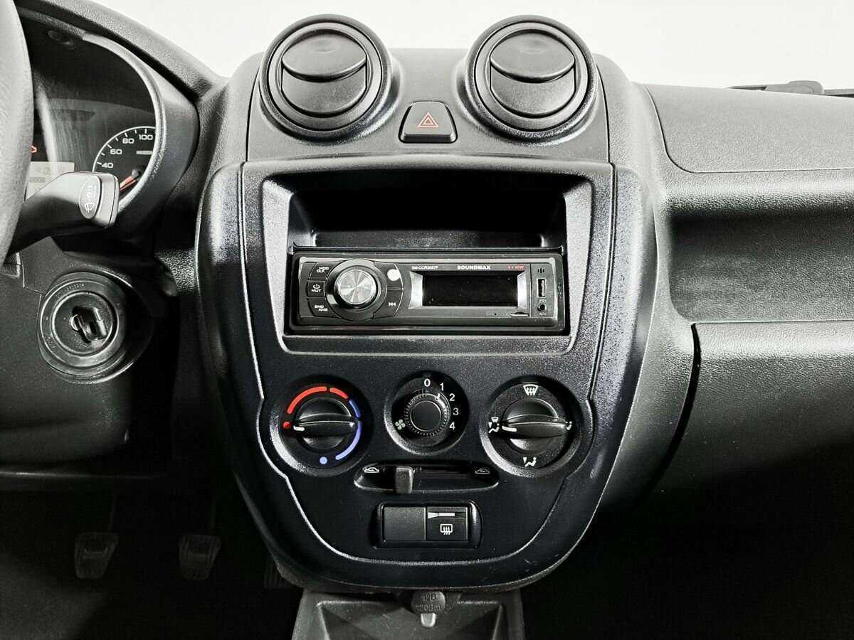 Купить Lada (ВАЗ) Granta с пробегом. Фото: #12