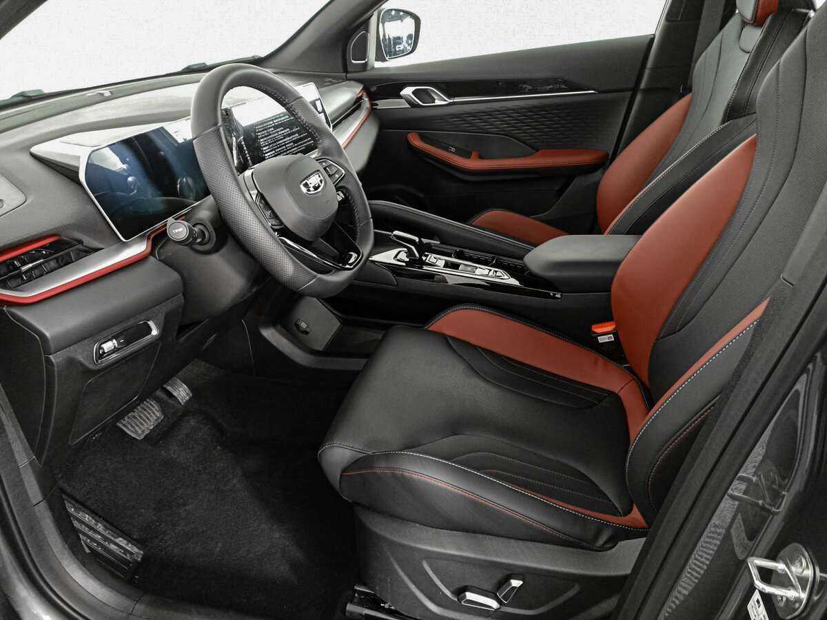 Купить Geely Coolray с пробегом. Фото: #13