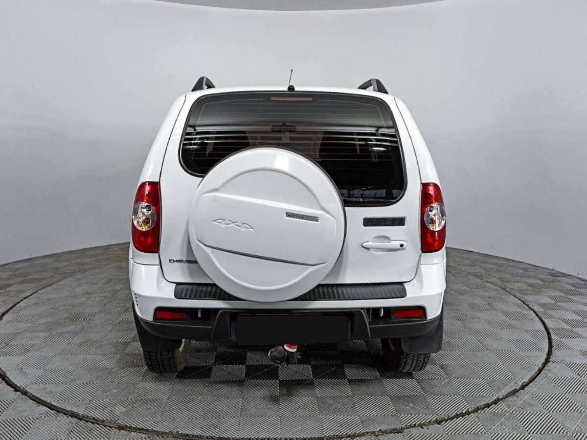 Купить Chevrolet Niva с пробегом. Фото: #4