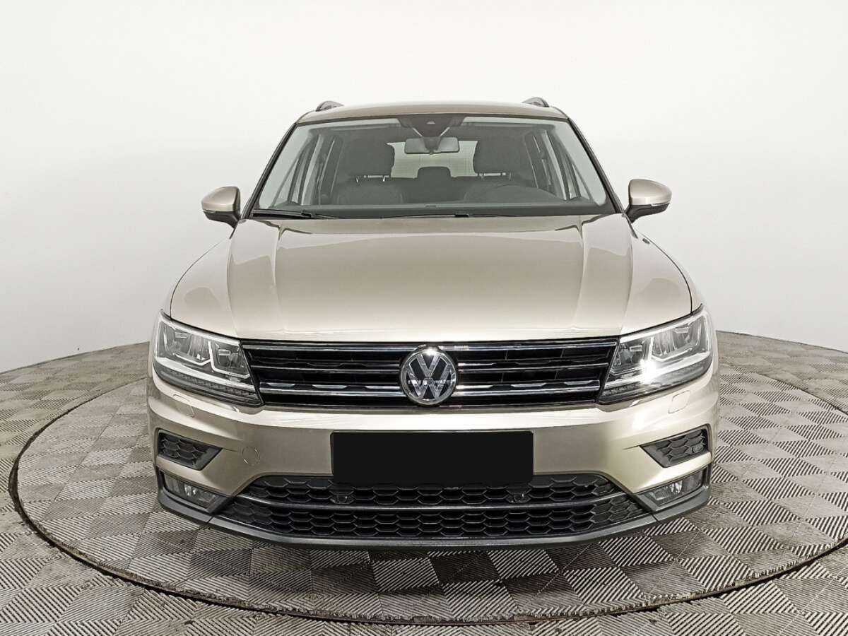 Купить Volkswagen Tiguan с пробегом. Фото: #1