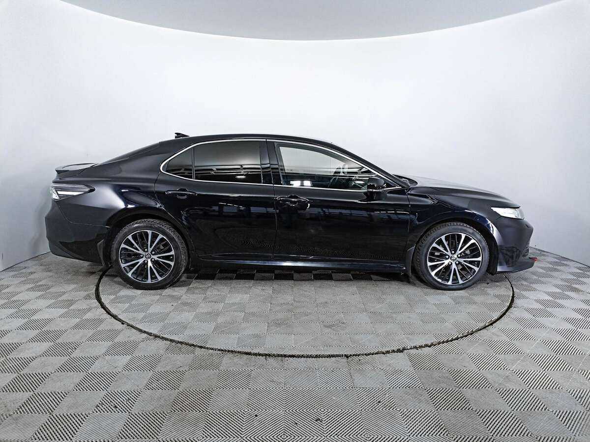 Купить Toyota Camry с пробегом. Фото: #2