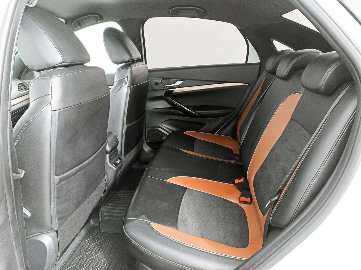 Купить Lada (ВАЗ) Vesta с пробегом. Фото: #9