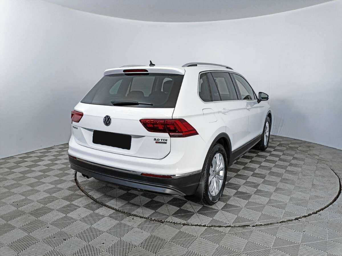 Купить Volkswagen Tiguan с пробегом. Фото: #4