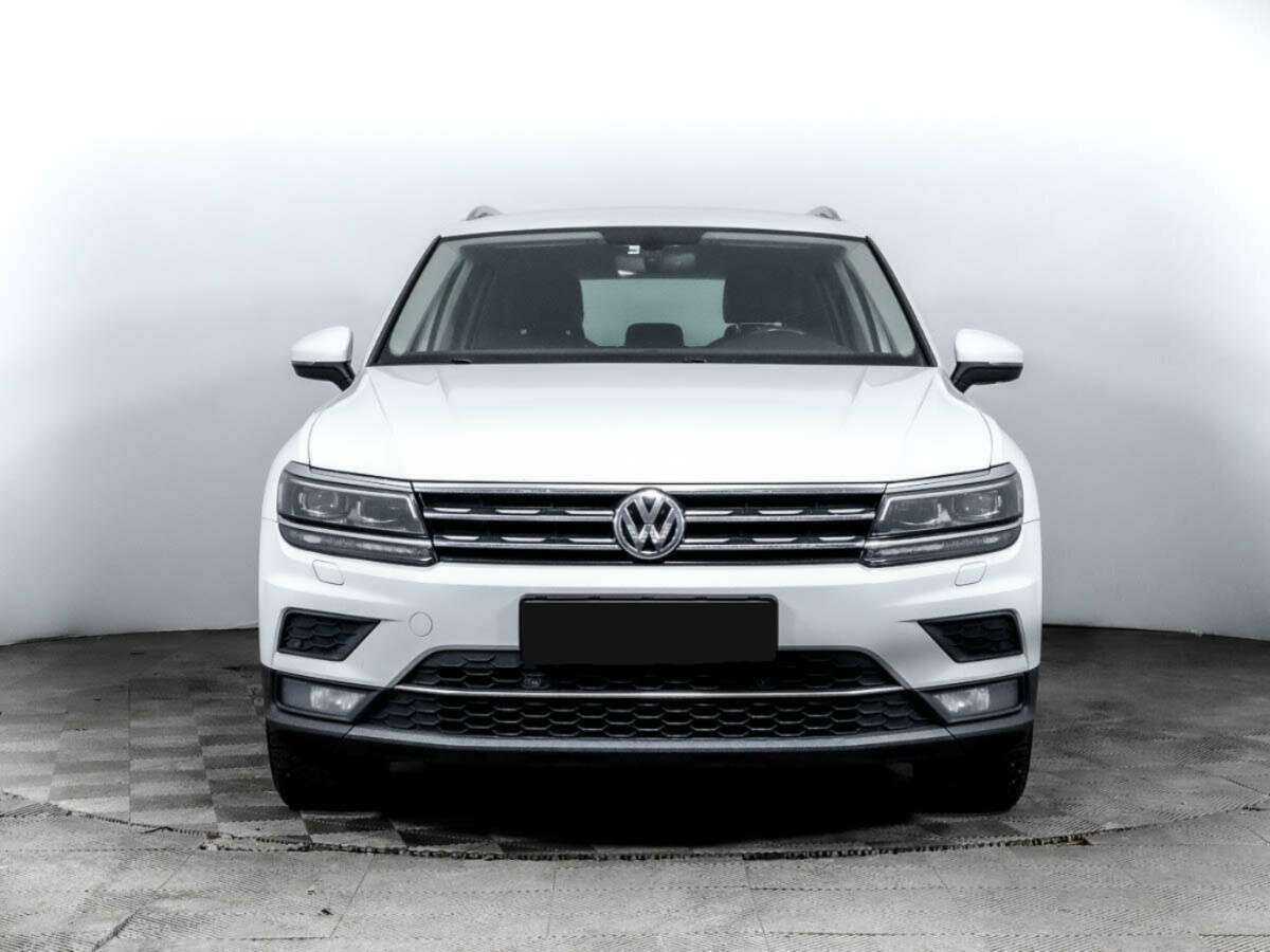 Купить Volkswagen Tiguan с пробегом. Фото: #1