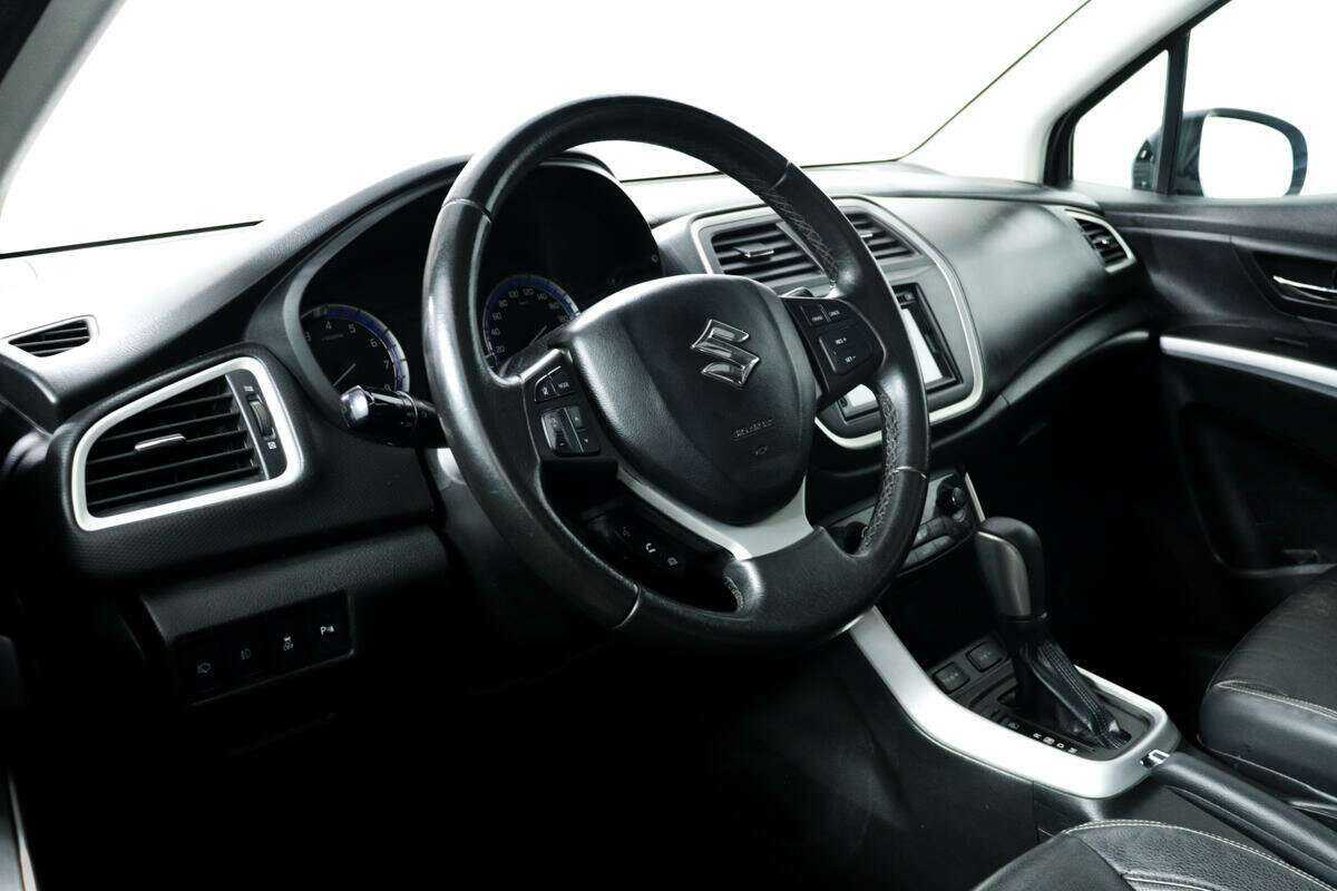 Продажа Б/У Сузуки С-Икс4. Фото: #12