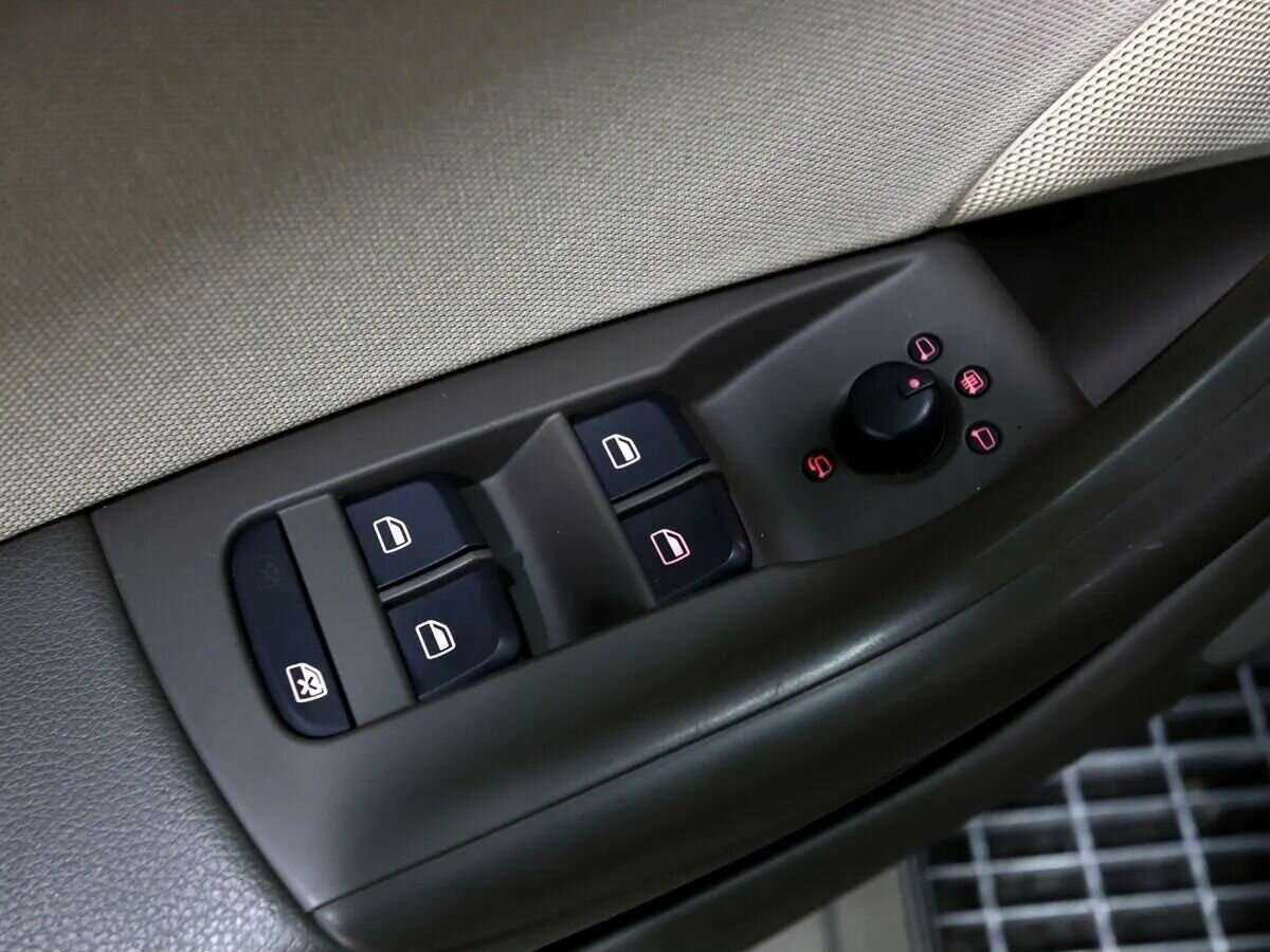 Купить Audi Q3 с пробегом. Фото: #8