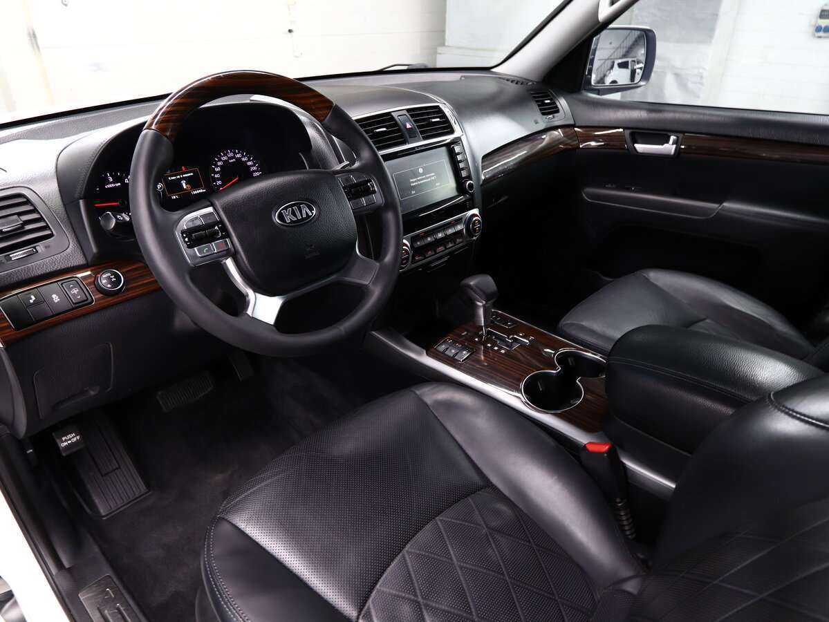 Купить Kia Mohave с пробегом. Фото: #7