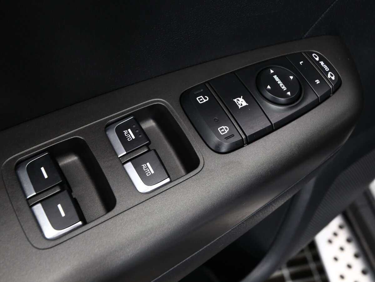 Купить Kia Sportage с пробегом. Фото: #7