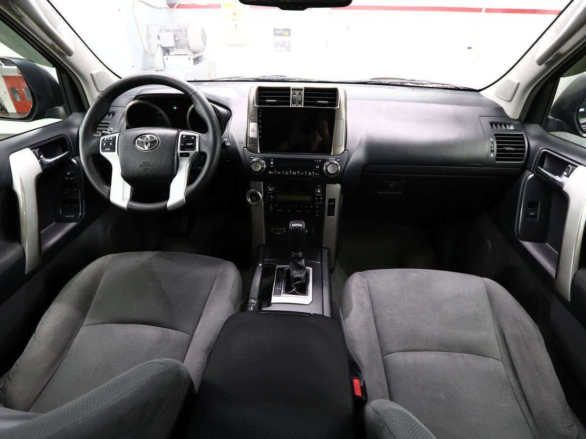 Купить Toyota Land Cruiser Prado с пробегом. Фото: #9