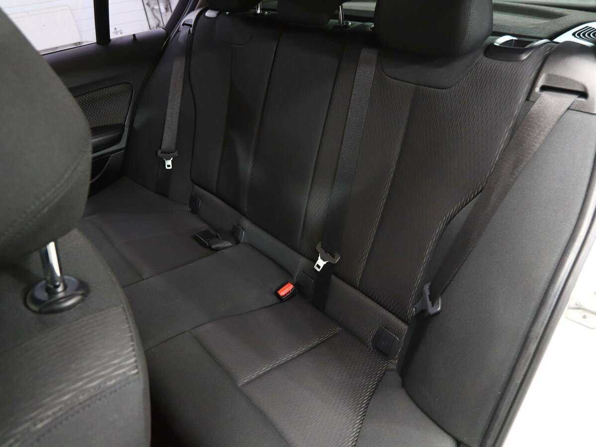 Купить BMW 1 серии с пробегом. Фото: #12