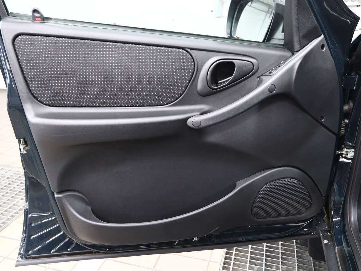 Купить Lada (ВАЗ) Niva с пробегом. Фото: #5