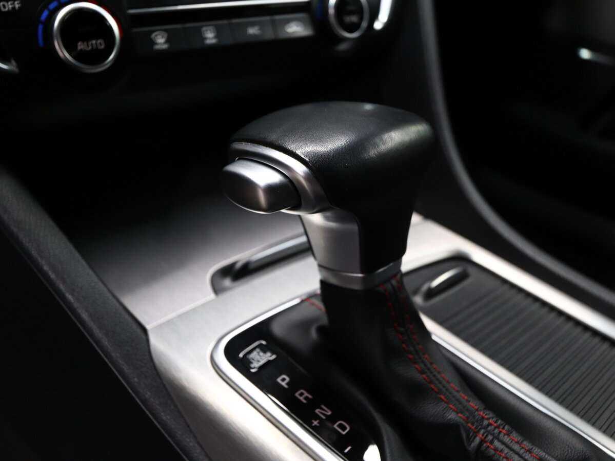 Купить Kia Optima с пробегом. Фото: #15