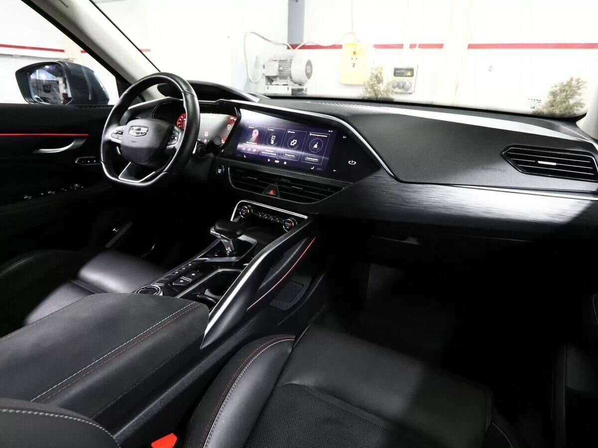 Купить Geely Tugella с пробегом. Фото: #11