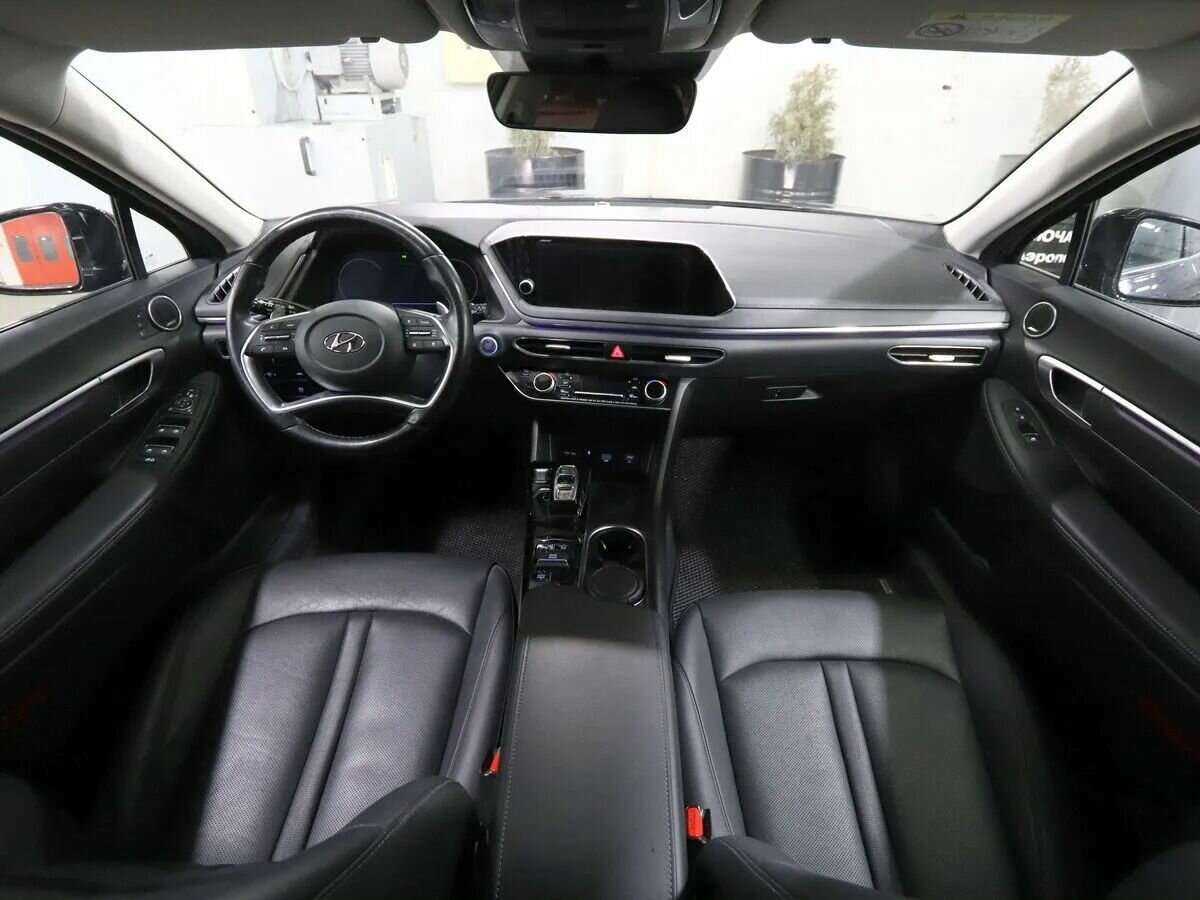 Купить Hyundai Sonata с пробегом. Фото: #11
