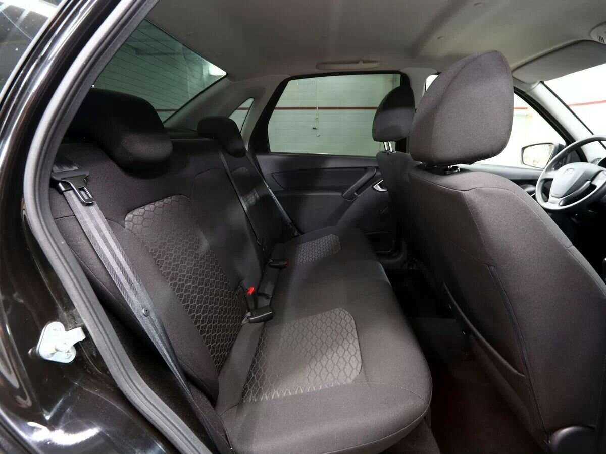 Купить Lada (ВАЗ) Granta с пробегом. Фото: #12