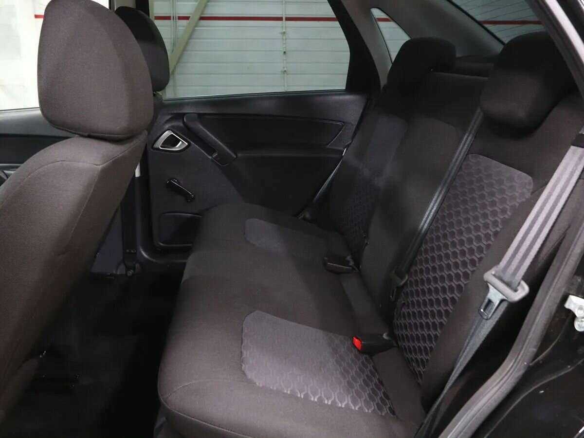 Купить Lada (ВАЗ) Granta с пробегом. Фото: #10