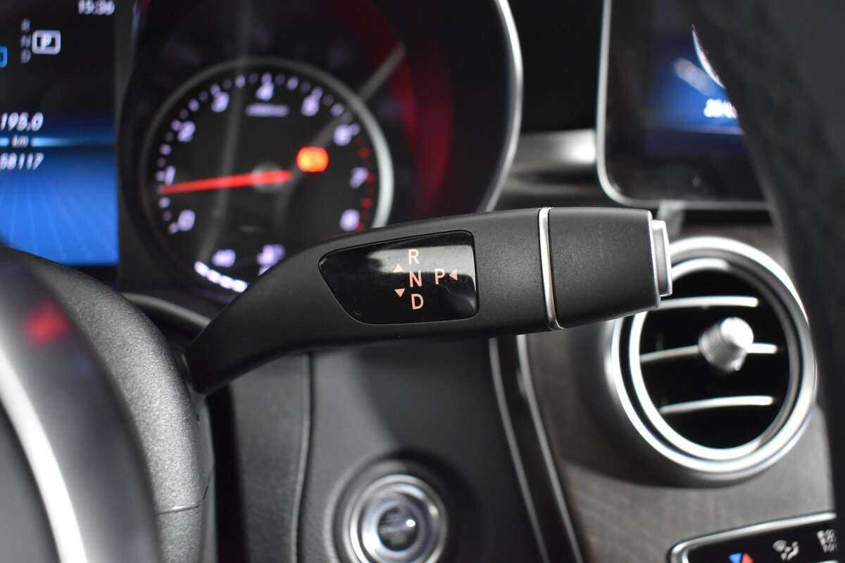 Купить Mercedes-Benz C-Класс с пробегом. Фото: #17