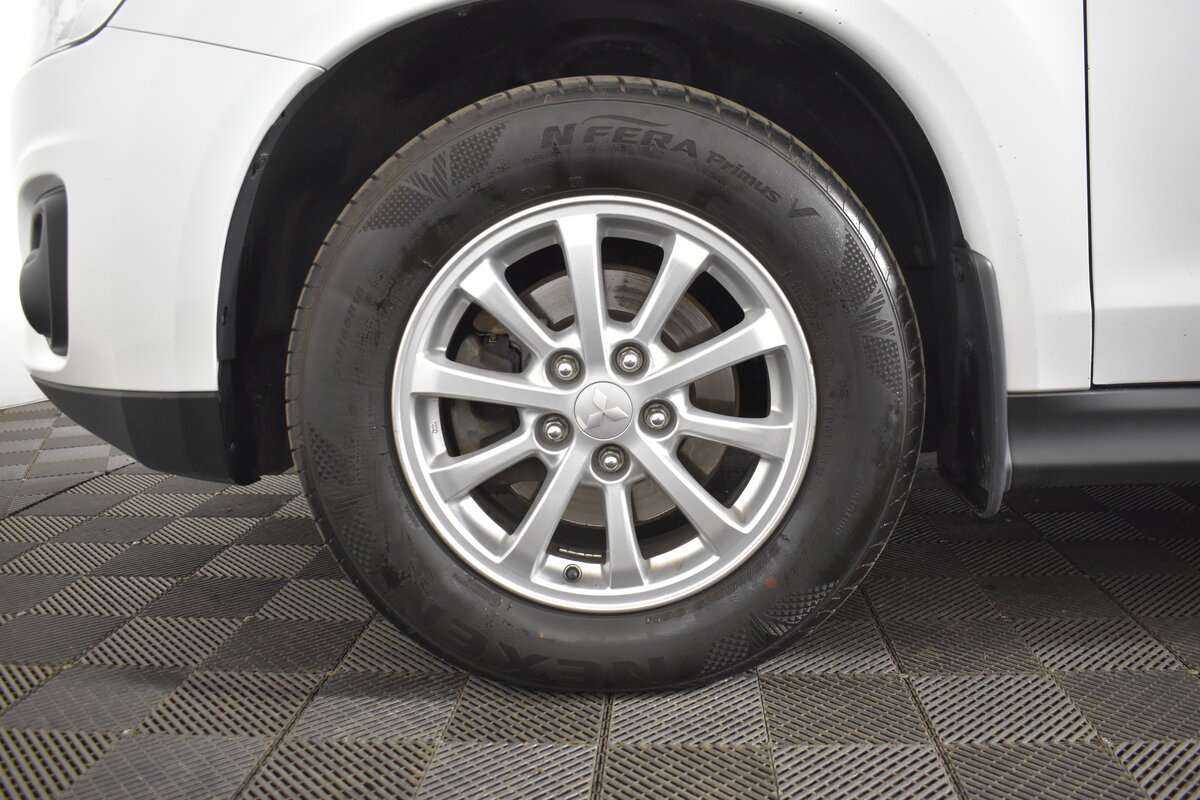 Продажа Б/У Митсубиши АС-Икс. Фото: #10