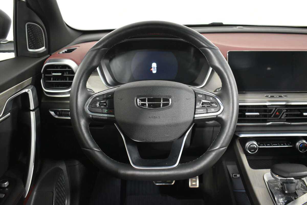 Купить Geely Coolray с пробегом. Фото: #14