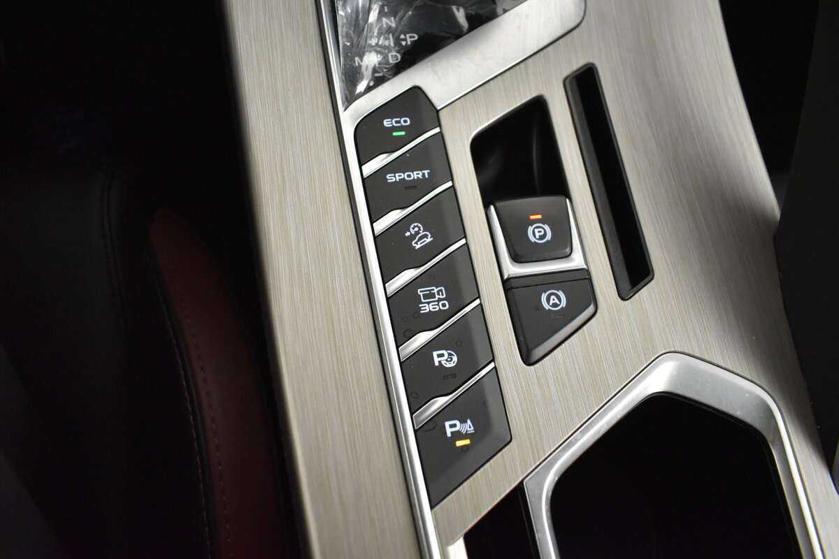 Купить Geely Coolray с пробегом. Фото: #17