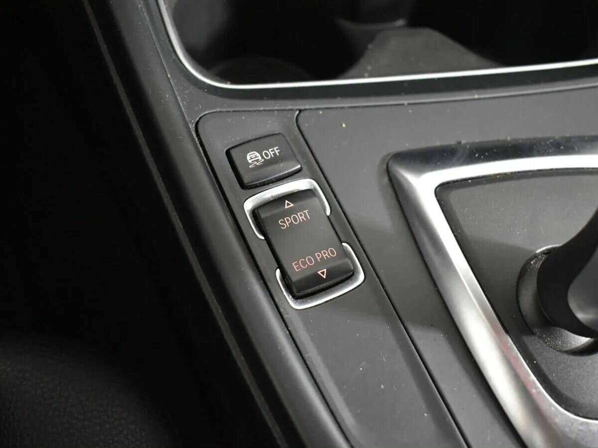 Купить BMW 3 серии с пробегом. Фото: #10