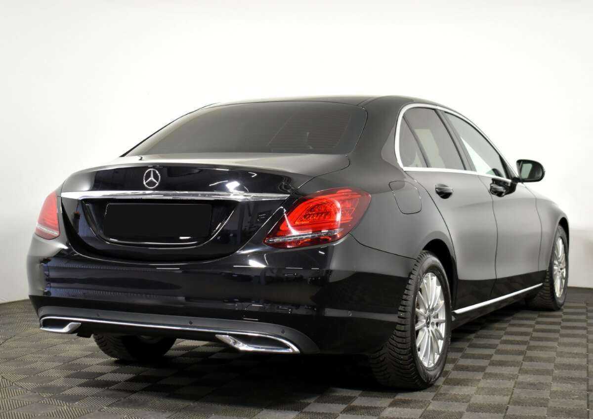Купить Mercedes-Benz C-Класс с пробегом. Фото: #3