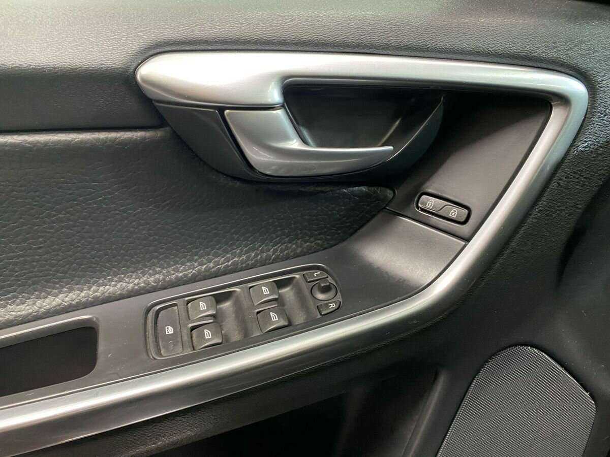 Продажа Б/У Вольво ИксЦ60. Фото: #16