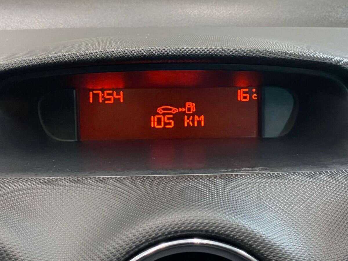 Продажа Б/У Пежо 408. Фото: #12