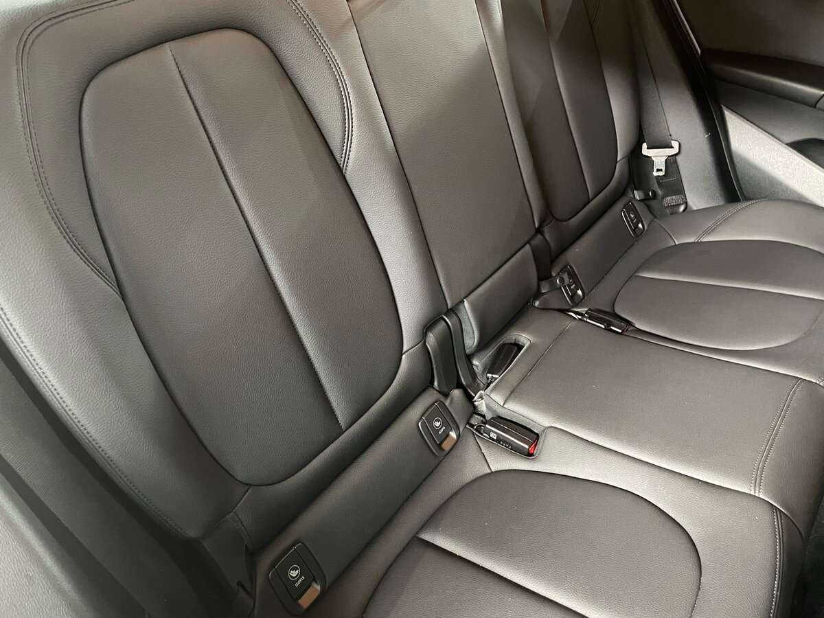 Купить BMW X1 с пробегом. Фото: #20