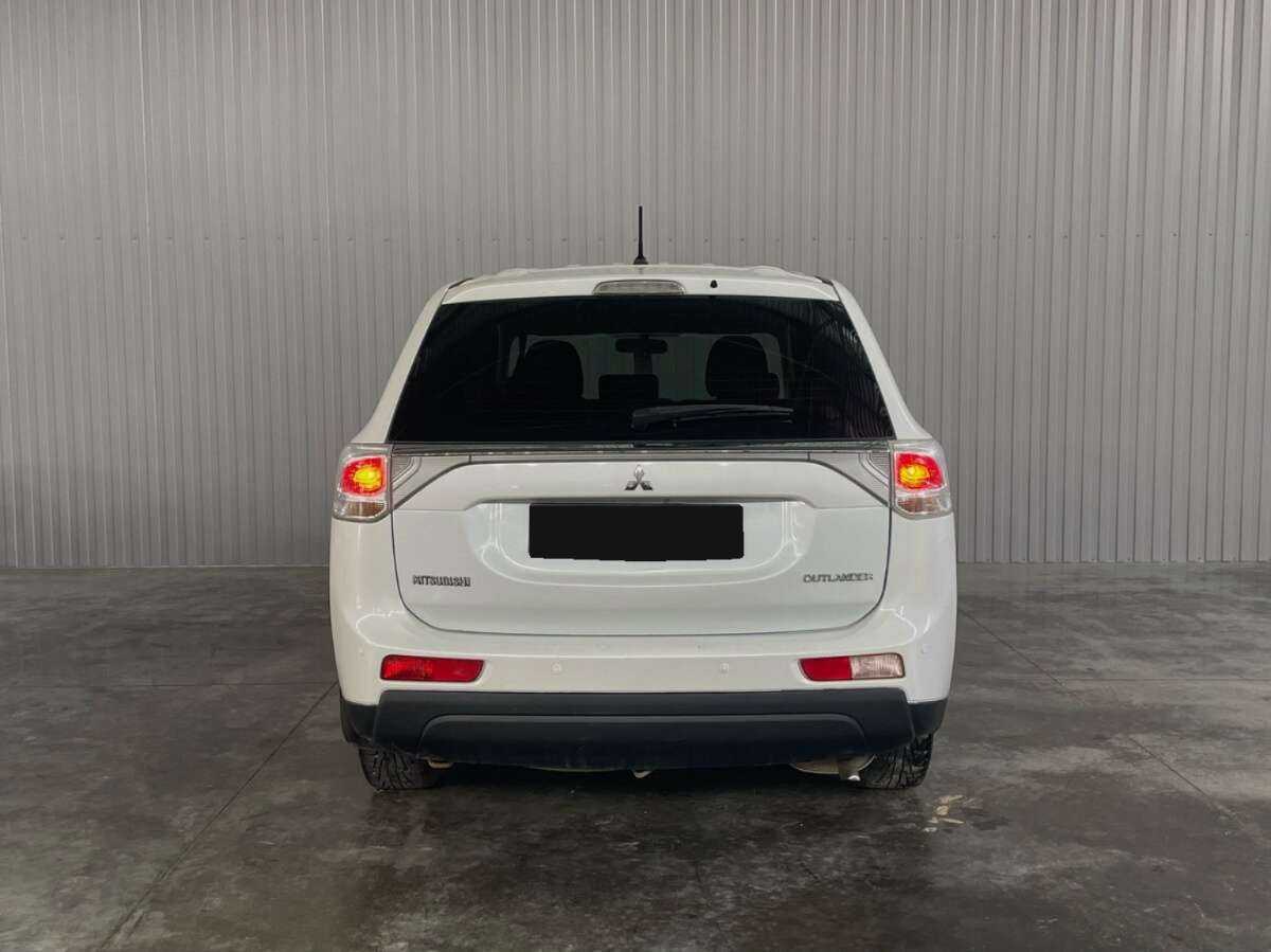 Продажа Б/У Митсубиши Оутлэндер. Фото: #5