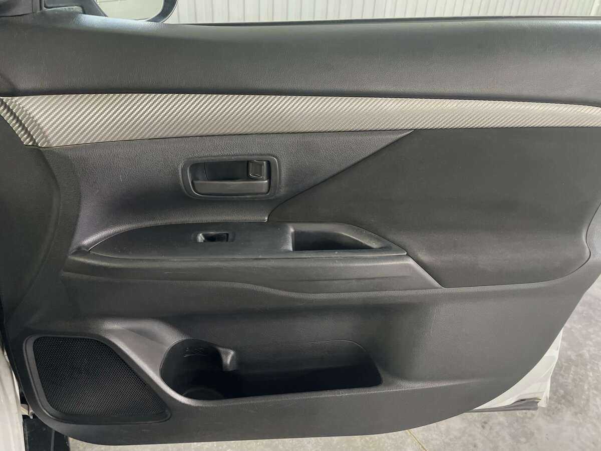 Продажа Б/У Митсубиши Оутлэндер. Фото: #18