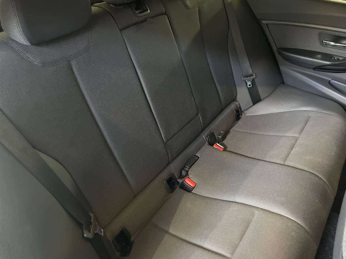 Купить BMW 3 серии с пробегом. Фото: #19