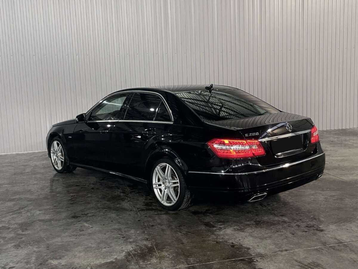 Купить Mercedes-Benz E-Класс с пробегом. Фото: #5