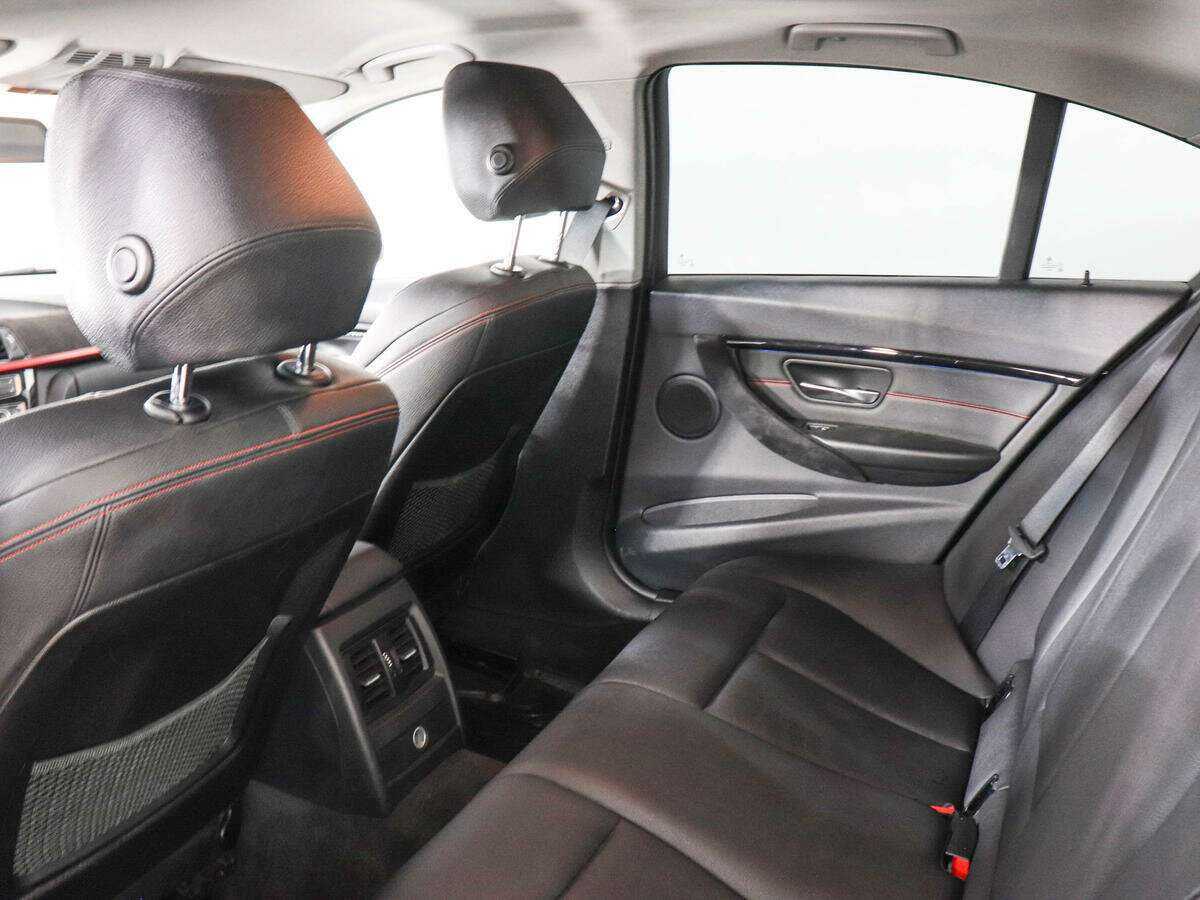 Купить BMW 3 серии с пробегом. Фото: #9