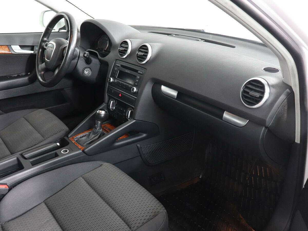 Купить Audi A3 с пробегом. Фото: #9
