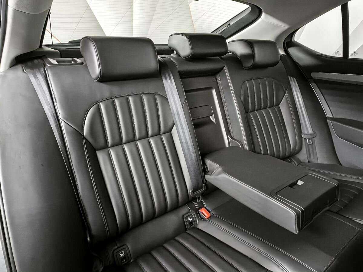 Купить Skoda Superb с пробегом. Фото: #12
