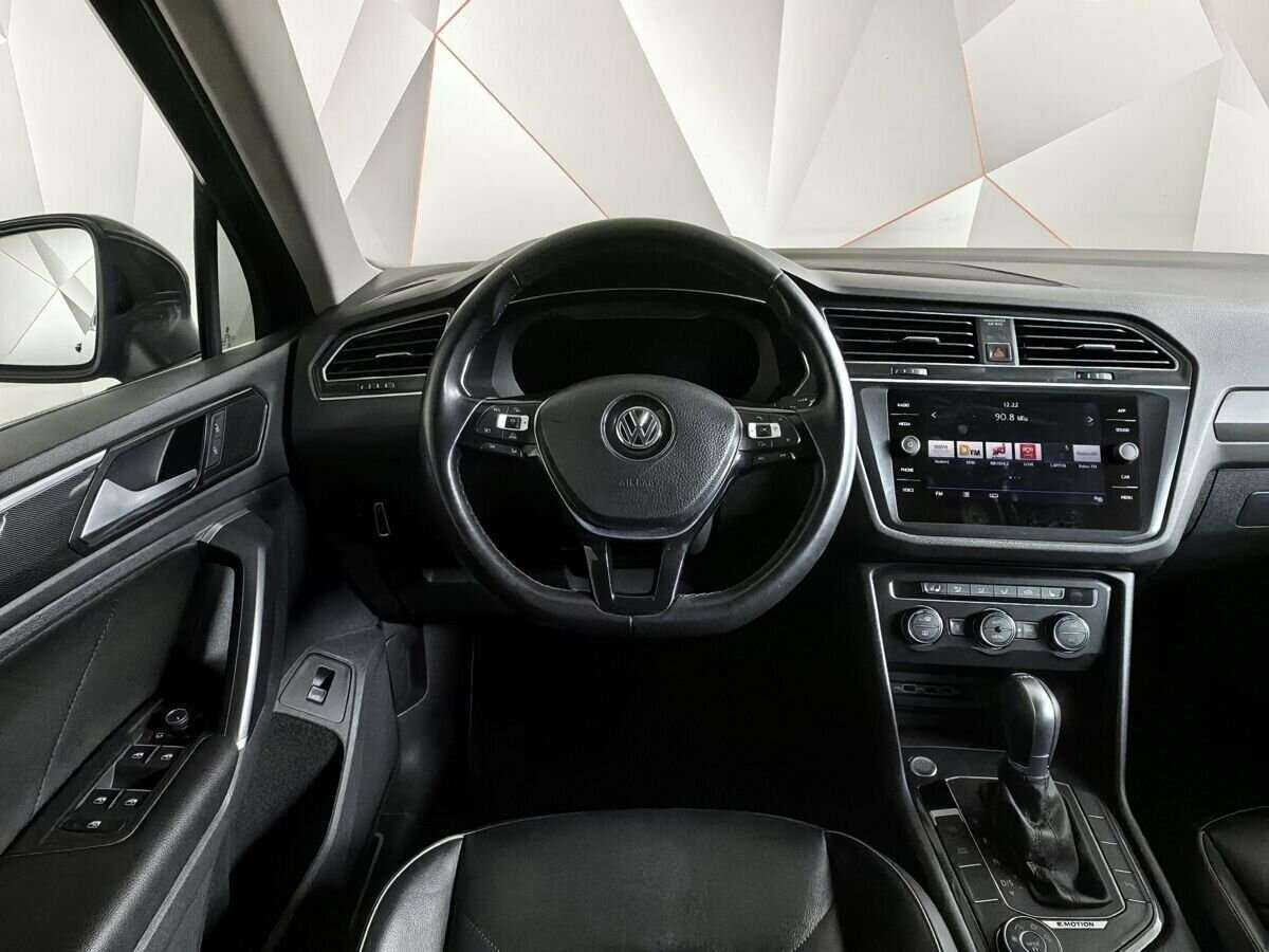 Купить Volkswagen Tiguan с пробегом. Фото: #14