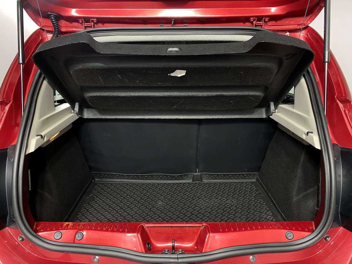 Продажа Б/У Рено Сандеро. Фото: #8