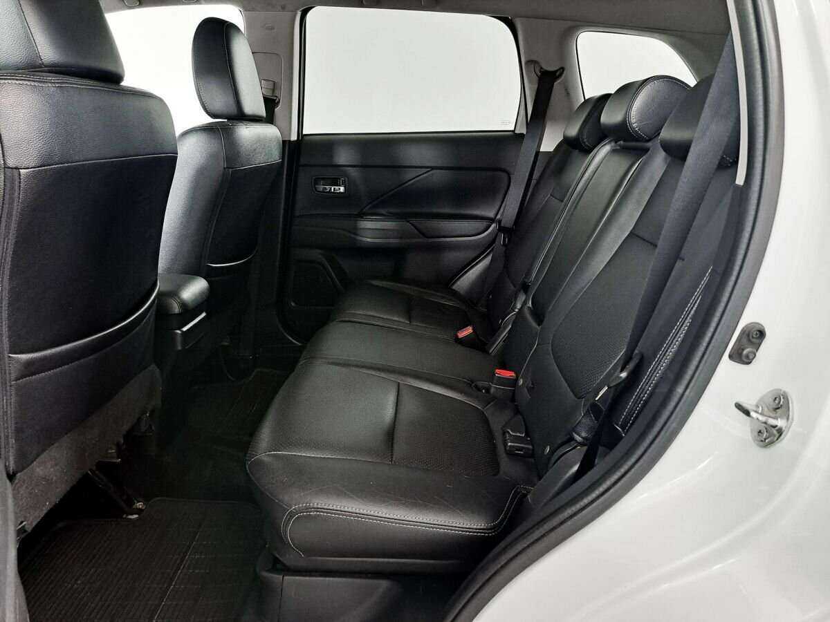 Продажа Б/У Митсубиши Оутлэндер. Фото: #7