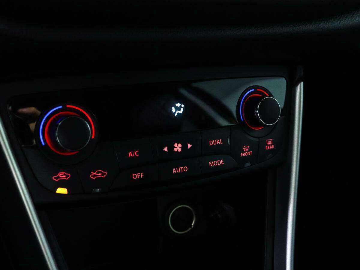 Продажа Б/У Сузуки С-Икс4. Фото: #15