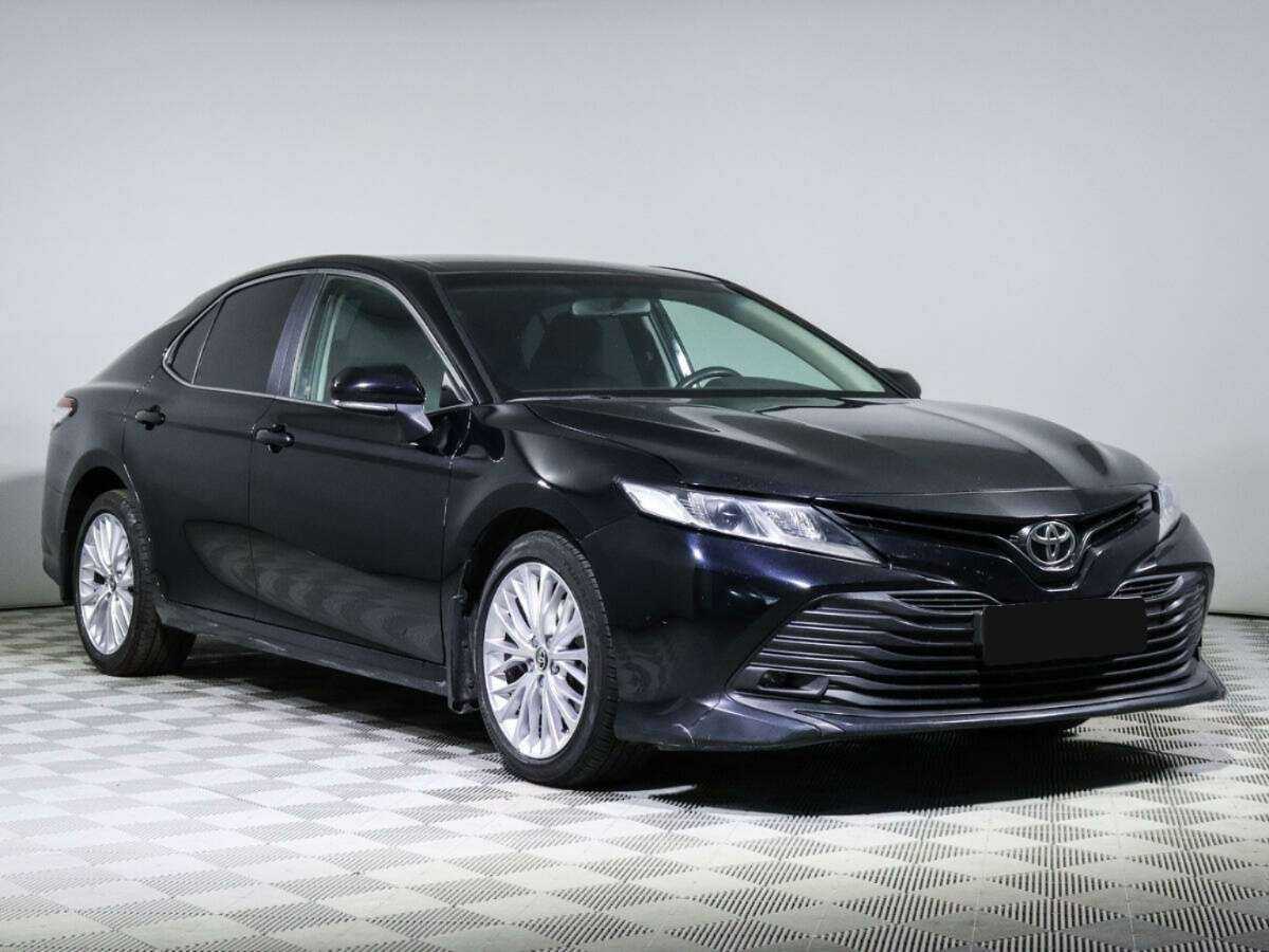 Купить Toyota Camry с пробегом. Фото: #2