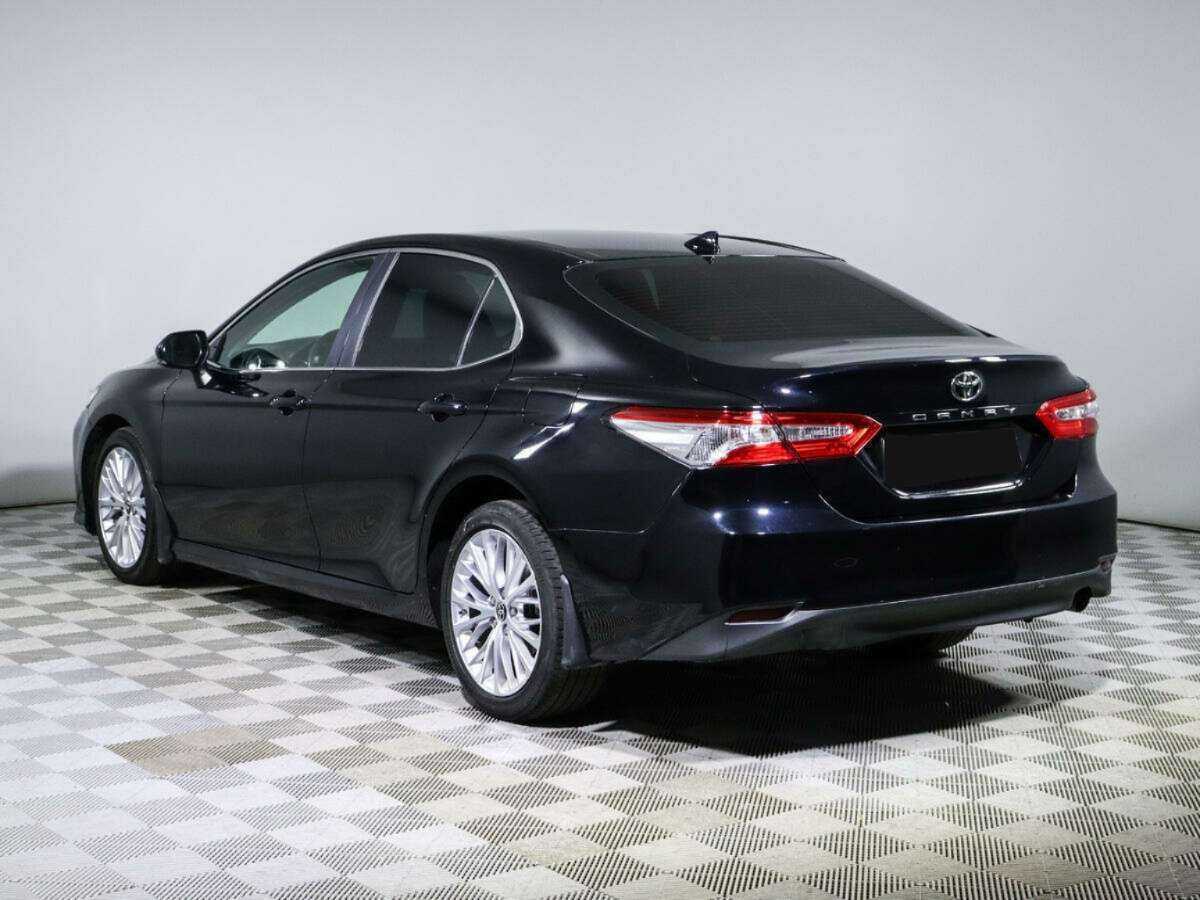 Купить Toyota Camry с пробегом. Фото: #6