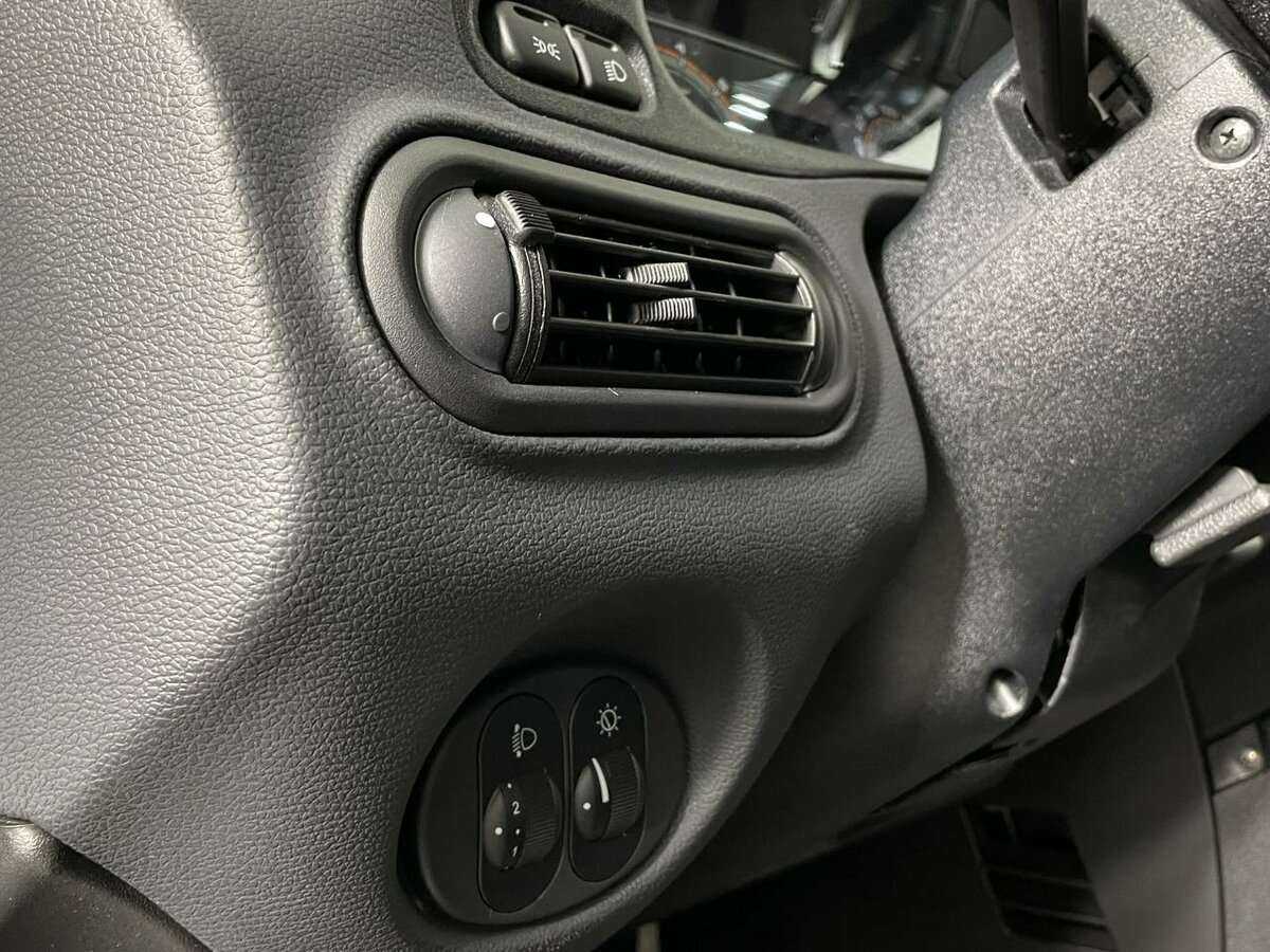 Купить Lada (ВАЗ) Niva с пробегом. Фото: #8