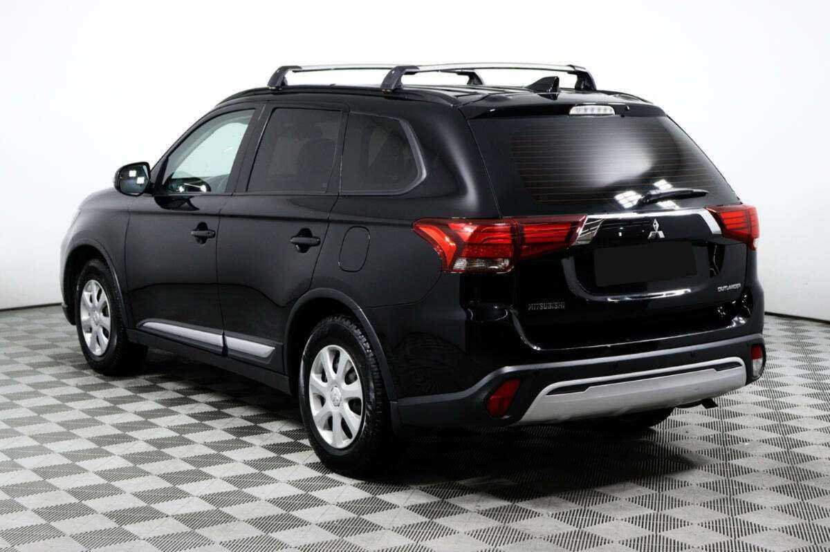 Купить Mitsubishi Outlander с пробегом. Фото: #6